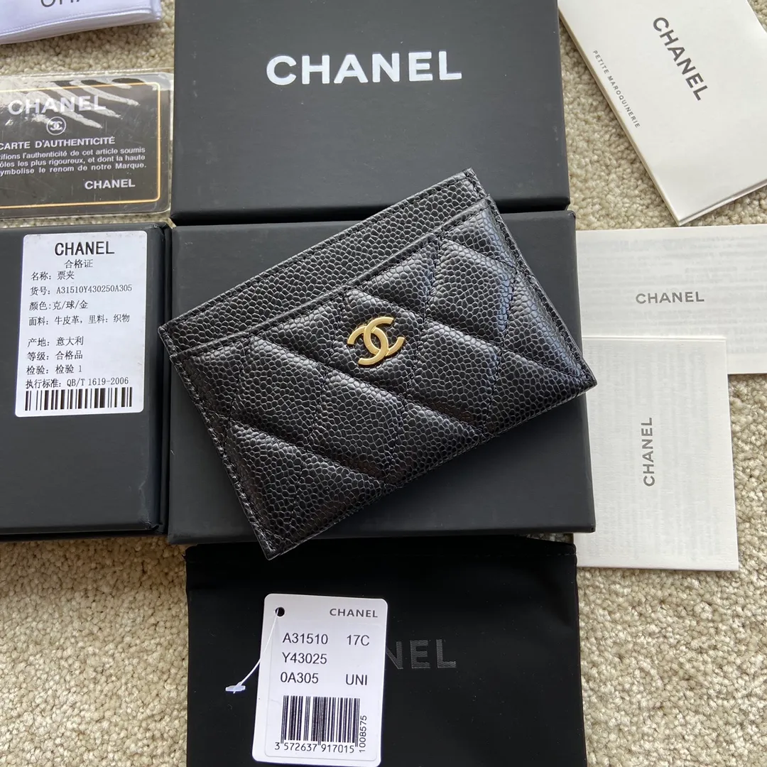 190💰Xiaoxiang imported Italian leather Item number: A31510 0213 Size: w11×h7.5cm Color: black ball pattern gold steel mark