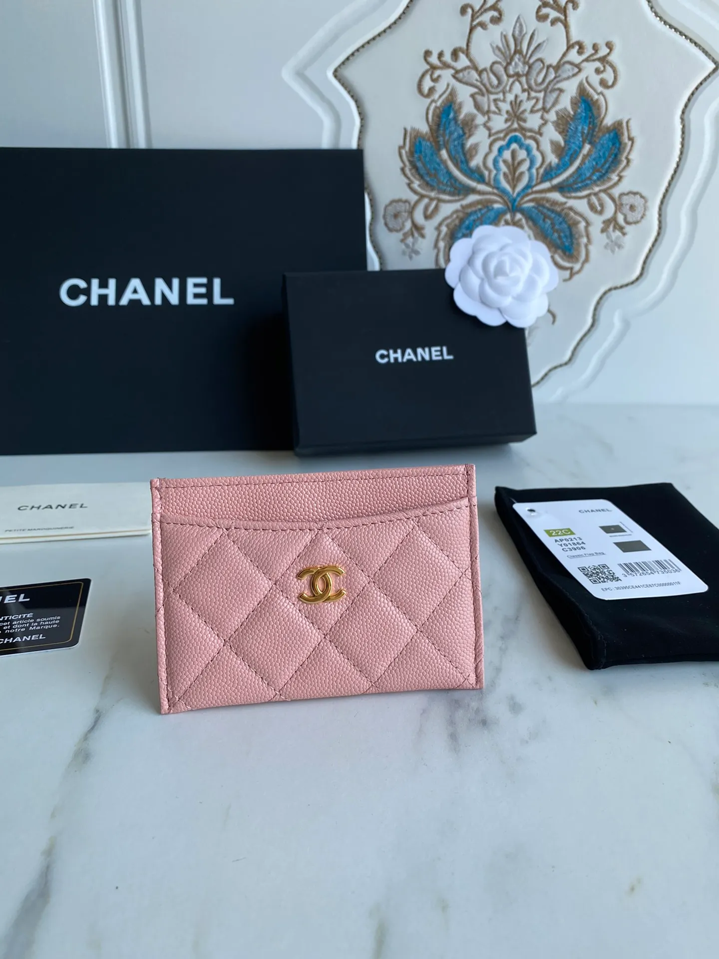190💰【Original quality】【With serial code】CHANEL, classic card holder! Original quality, caviar small ball pattern series, classic series, exquisite details, full set of packaging, style number (AP426) 31510... size 11*7.5*1