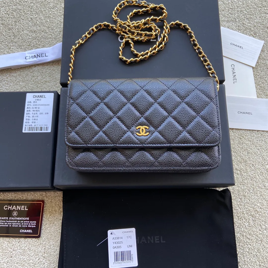 Snap button 600💰Xiaoxiang imported Italian lambskin Item number: A33814 Size: w20×h13×d3.5cm Color: black ball pattern gold steel mark