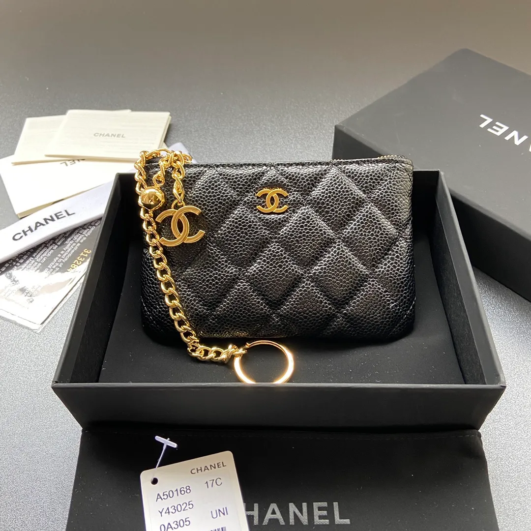 250💰Xiaoxiang imported Italian grain cowhide Item number: A50168 Size: w14×h9.5cm Color: black ball pattern gold buckle