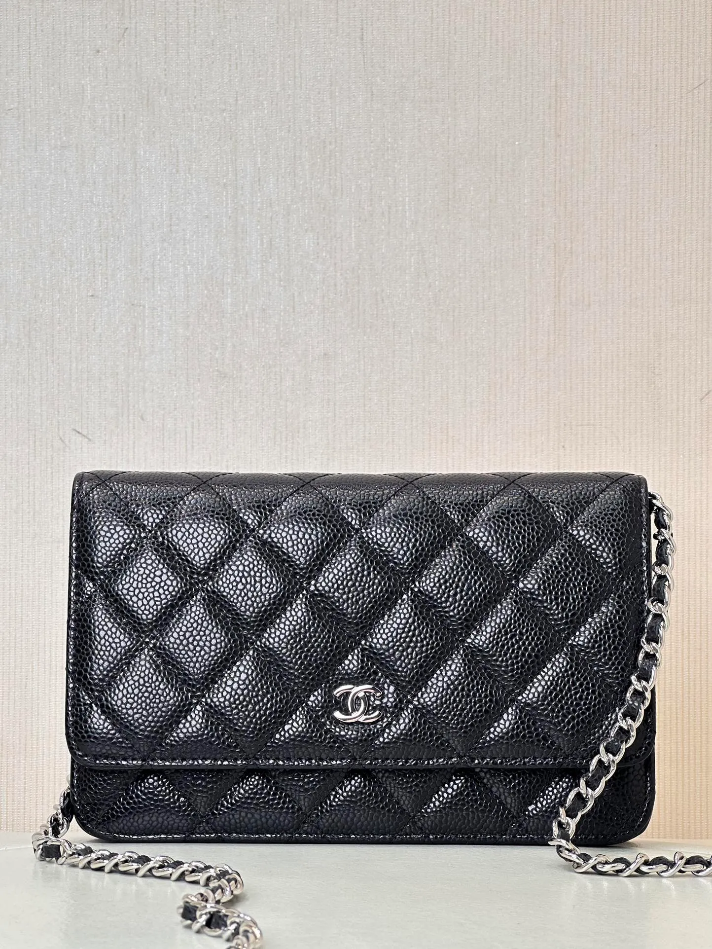 0250 woc black ball silver model