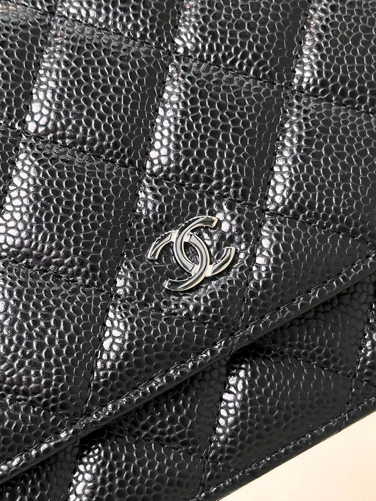 0250 woc black ball silver model