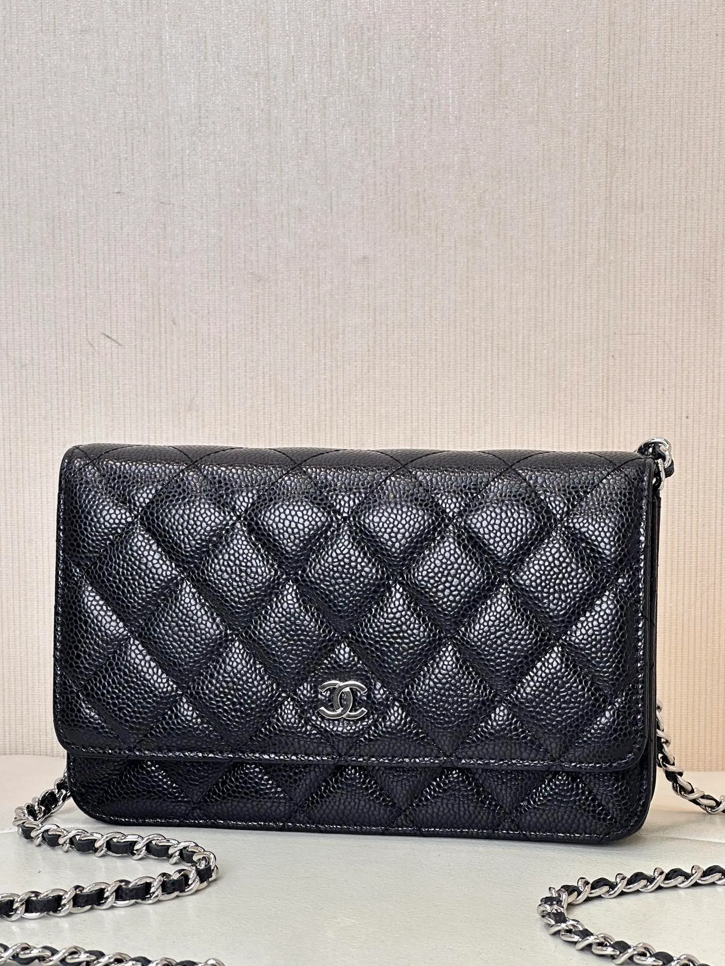 0250 woc black ball silver model