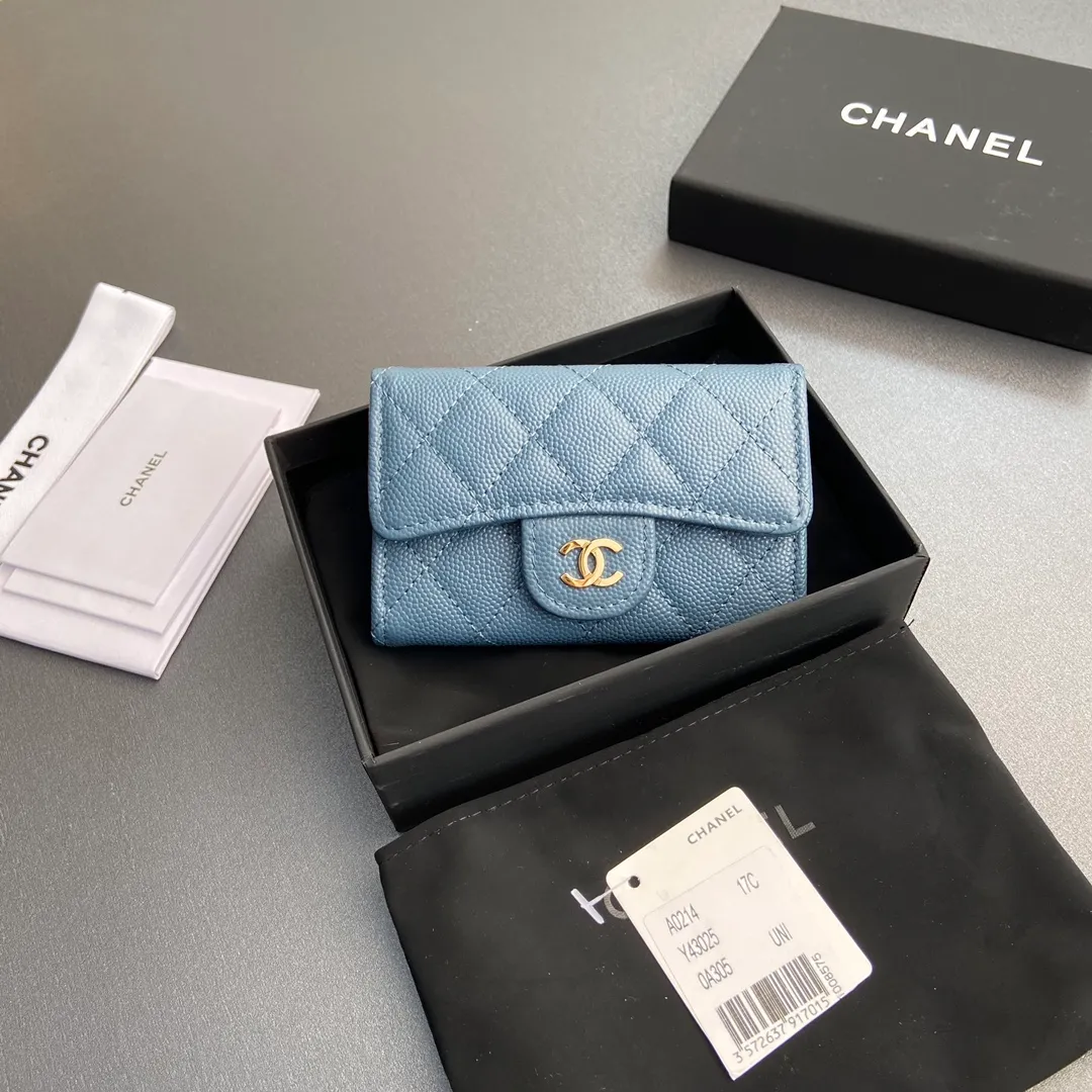 260💰Xiaoxiang imported Italian leather Item number: AP428 Size: w11×h7cm Color: Haze blue fine ball pattern golden steel mark