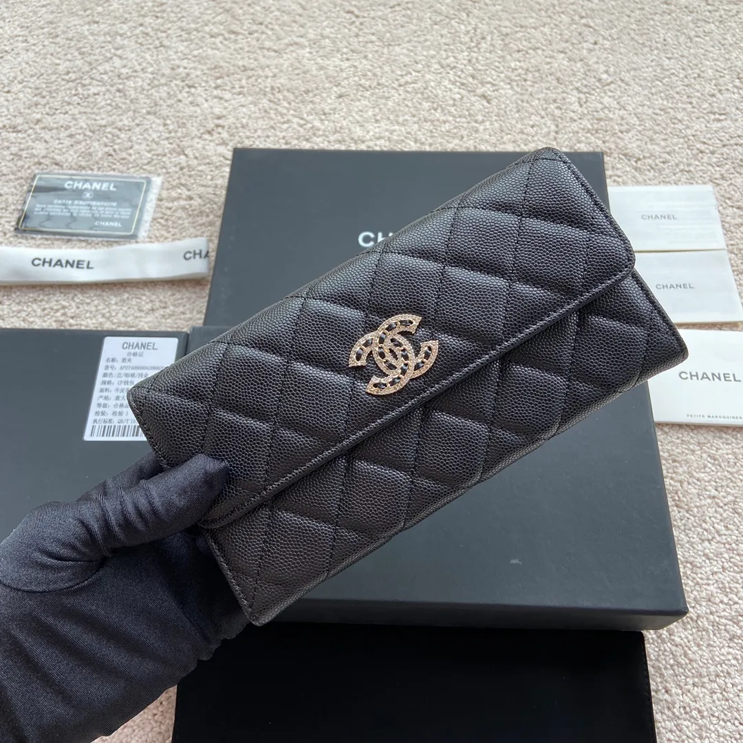 Xiaoxiang imported Italian fine grain cowhide Item number: AP5480 💰:540 Size: w19×h10.5×d3cm Color: black ball pattern with gold mark