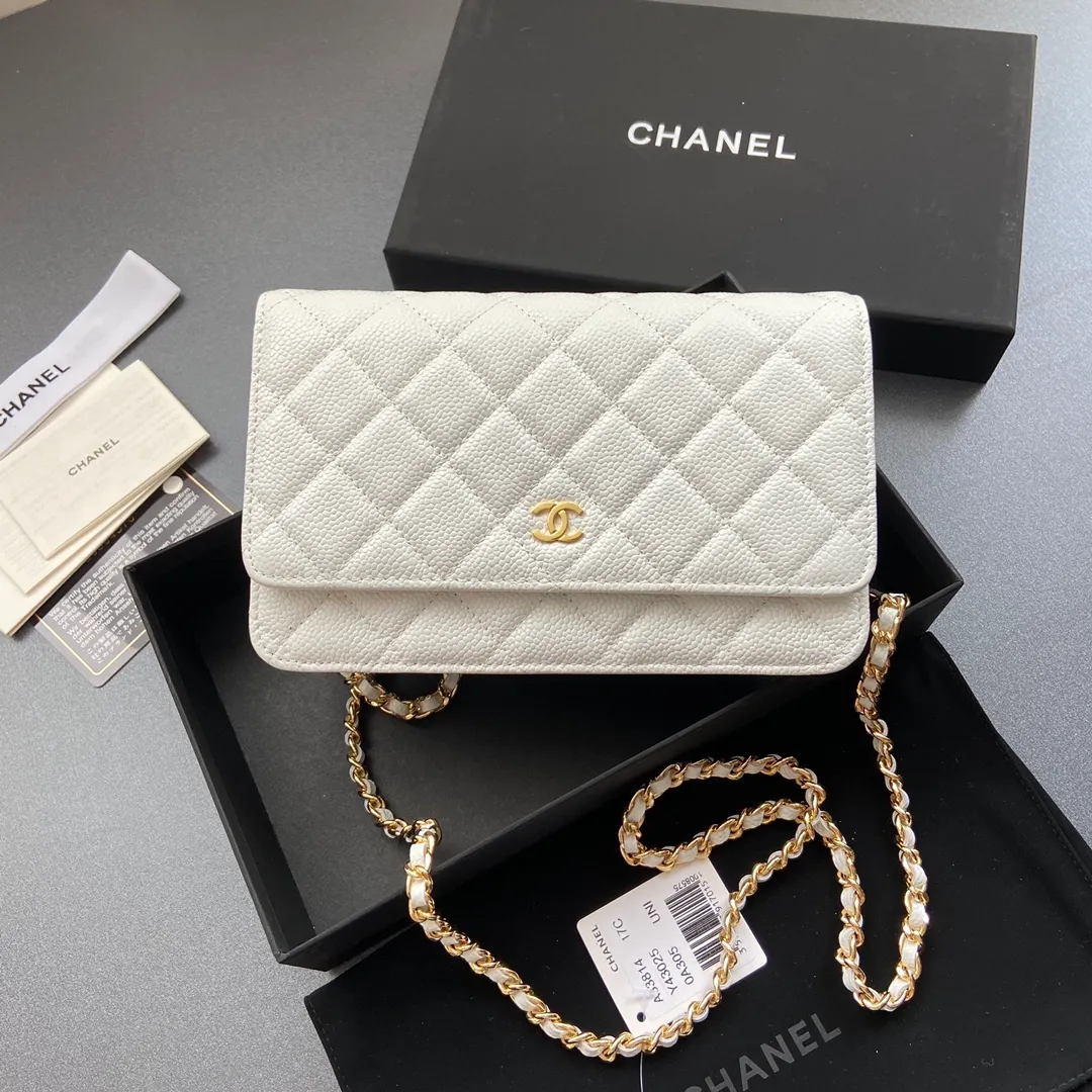 Snap button 600💰Xiaoxiang imported Italian calfskin Item number: A33814 Size: w20×h13×d3.5cm Color: white gold steel mark
