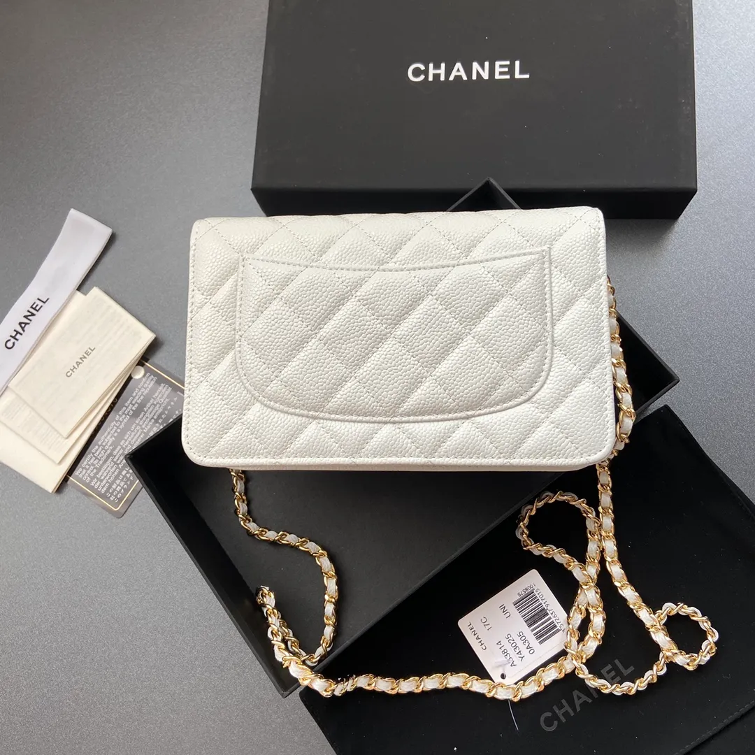 Snap button 600💰Xiaoxiang imported Italian calfskin Item number: A33814 Size: w20×h13×d3.5cm Color: white gold steel mark