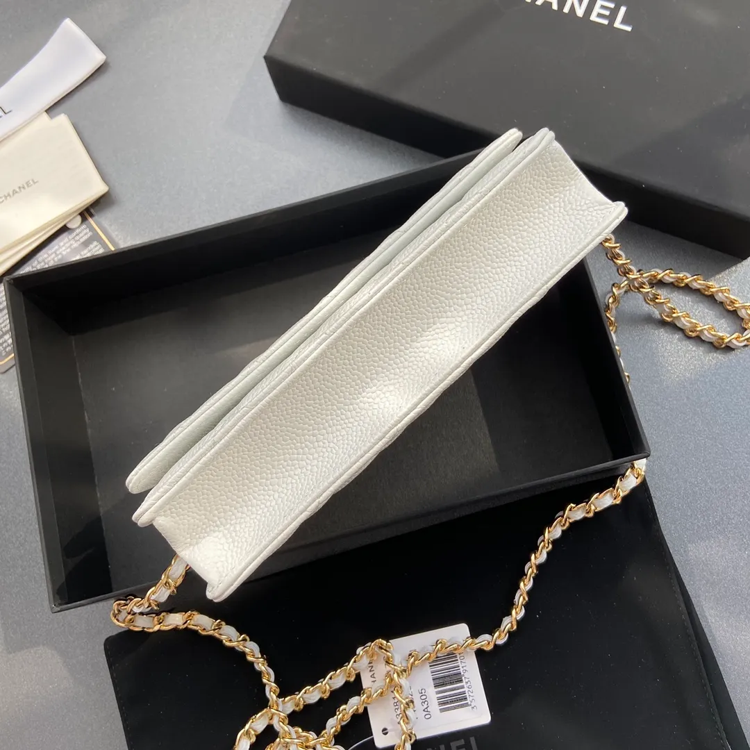 Snap button 600💰Xiaoxiang imported Italian calfskin Item number: A33814 Size: w20×h13×d3.5cm Color: white gold steel mark