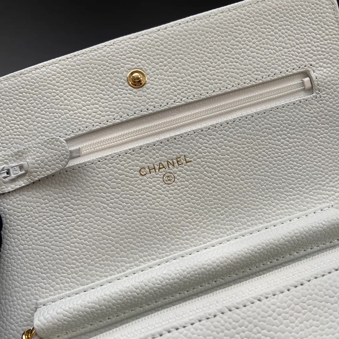 Snap button 600💰Xiaoxiang imported Italian calfskin Item number: A33814 Size: w20×h13×d3.5cm Color: white gold steel mark