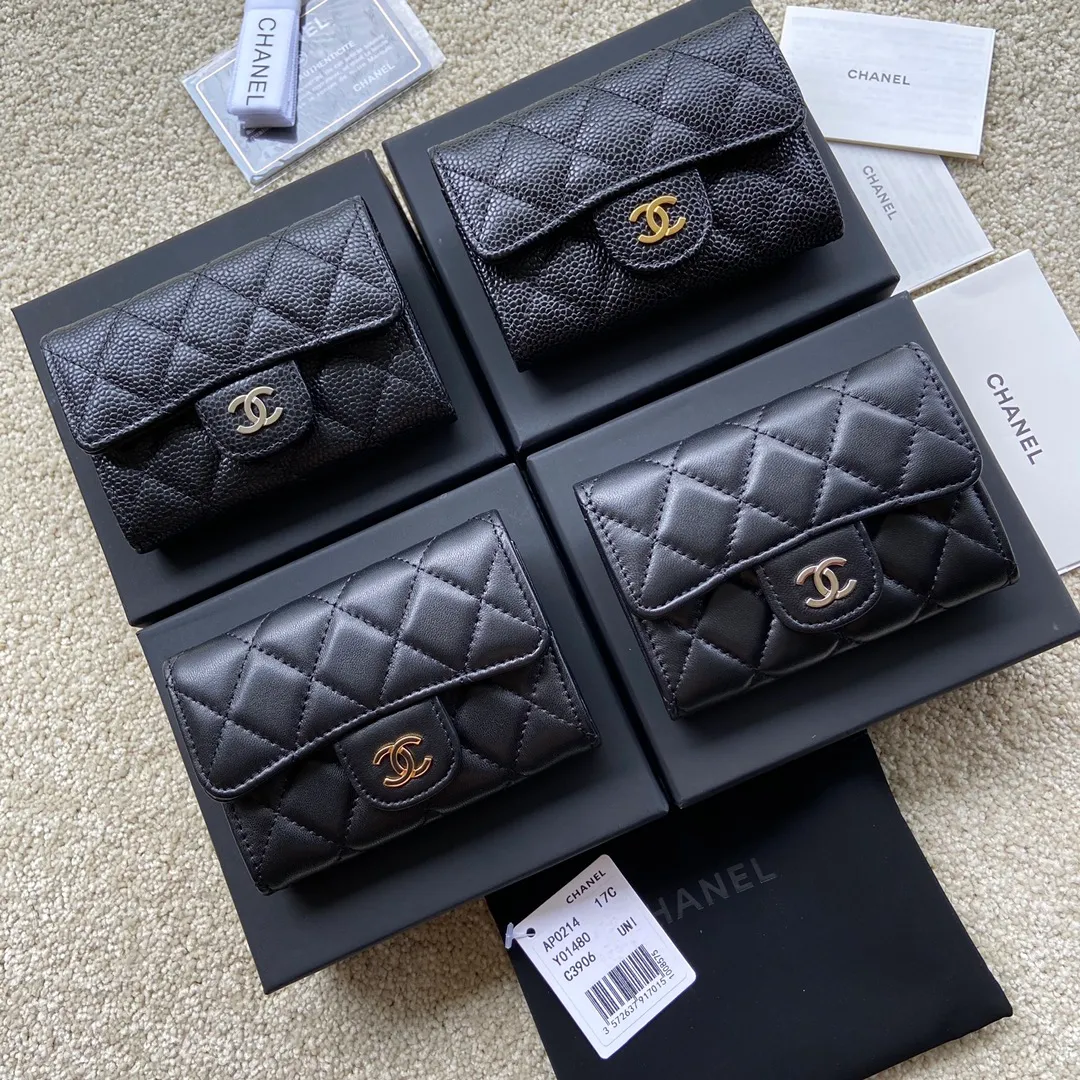 Xiaoxiang imported Italian leather Item number: AP428 Price: 260