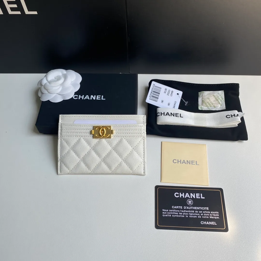 220💰 [Original order quality] [Delivery packaging] CHANEL, original order quality, leboy card holder 💦 style number A84431 top leather hardware, beautiful details, complete package! Size 11*7.5*1.
