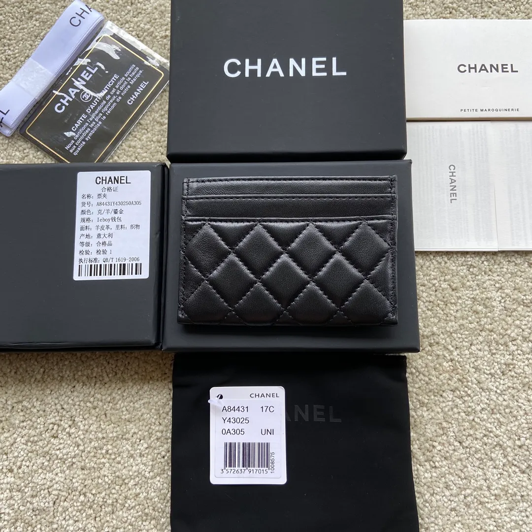 220💰Xiaoxiang imported Italian lambskin Item number: A84431 Size: w11×h7.5 Color: black lambskin gold steel mark