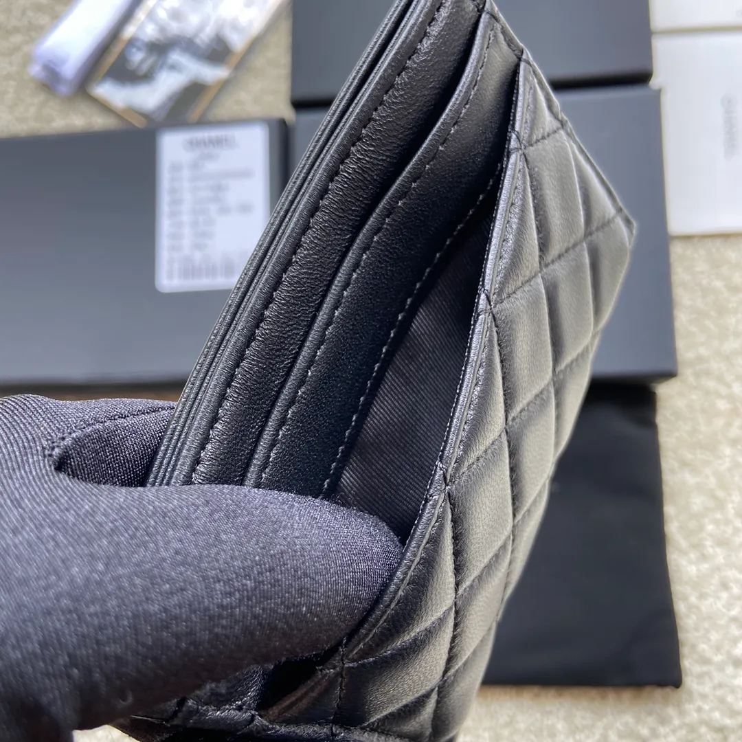 220💰Xiaoxiang imported Italian lambskin Item number: A84431 Size: w11×h7.5 Color: black lambskin gold steel mark
