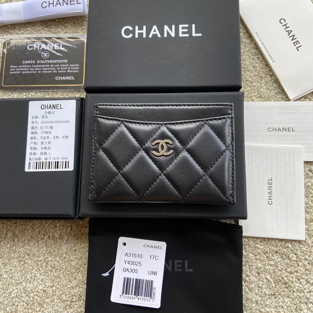 190💰Xiaoxiang imported Italian leather Item number: A31510 0213 Size: w11×h7.5cm Color: black sheepskin silver steel mark