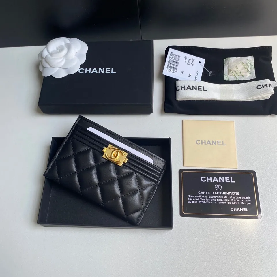 220💰 [Original order quality] [Delivery packaging] CHANEL, original order quality, leboy card holder 💦 style number A84431 top leather hardware, beautiful details, complete package! Size 11*7.5*1.