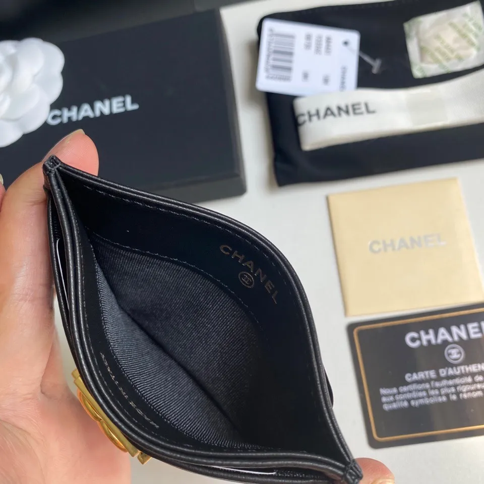220💰 [Original order quality] [Delivery packaging] CHANEL, original order quality, leboy card holder 💦 style number A84431 top leather hardware, beautiful details, complete package! Size 11*7.5*1.