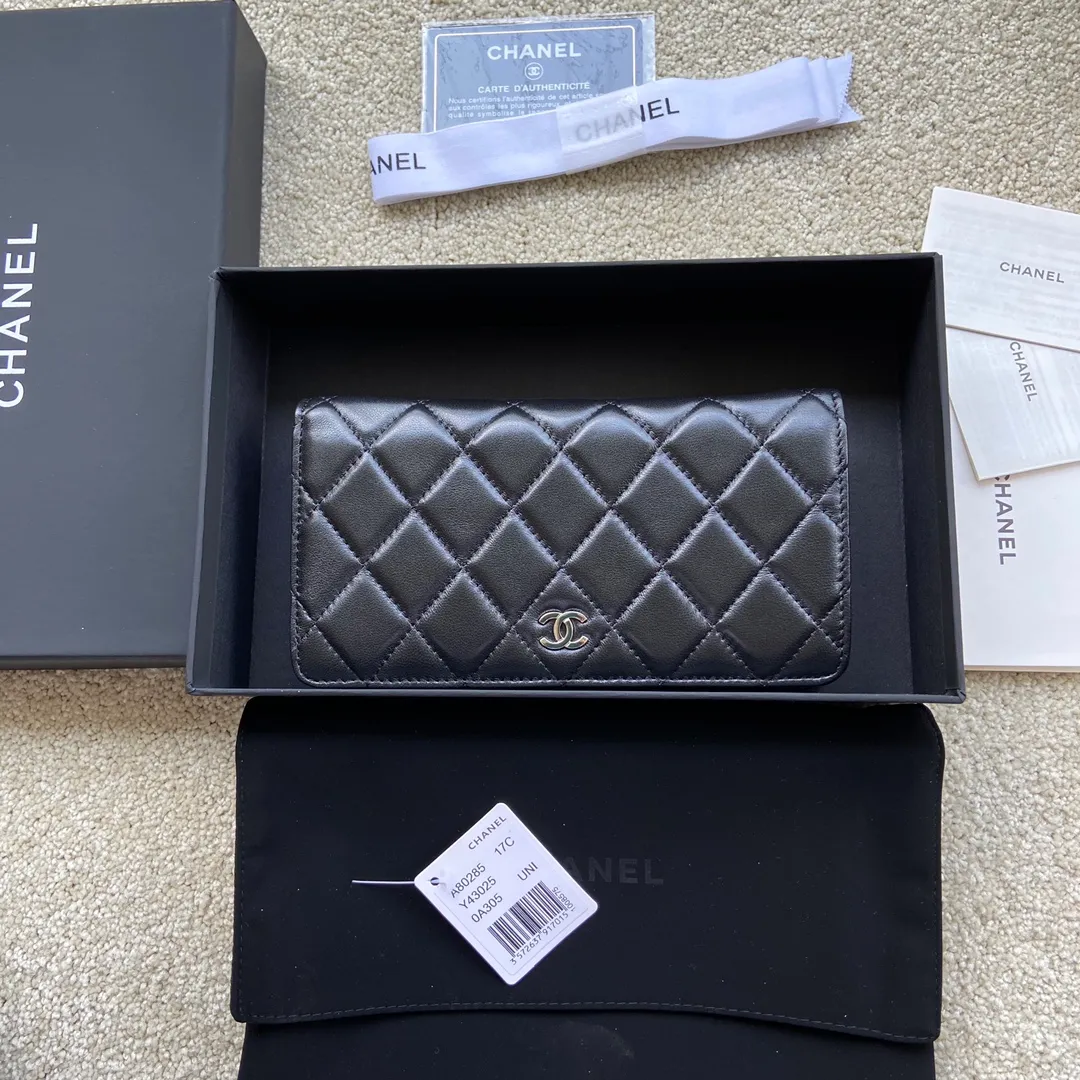 Xiaoxiang imported Italian leather Item number: A80285