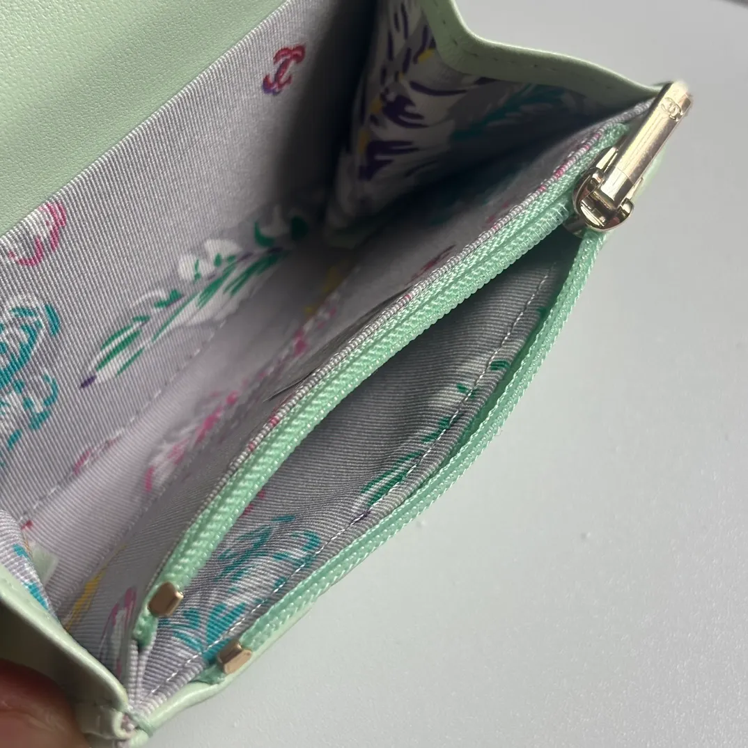 New product CH@NEL lambskin hijab card holder 💦 with new luogo, zipper compartment inside, original quality, exquisite details, model number AP8984, size 11*8.5*3cm 320💰