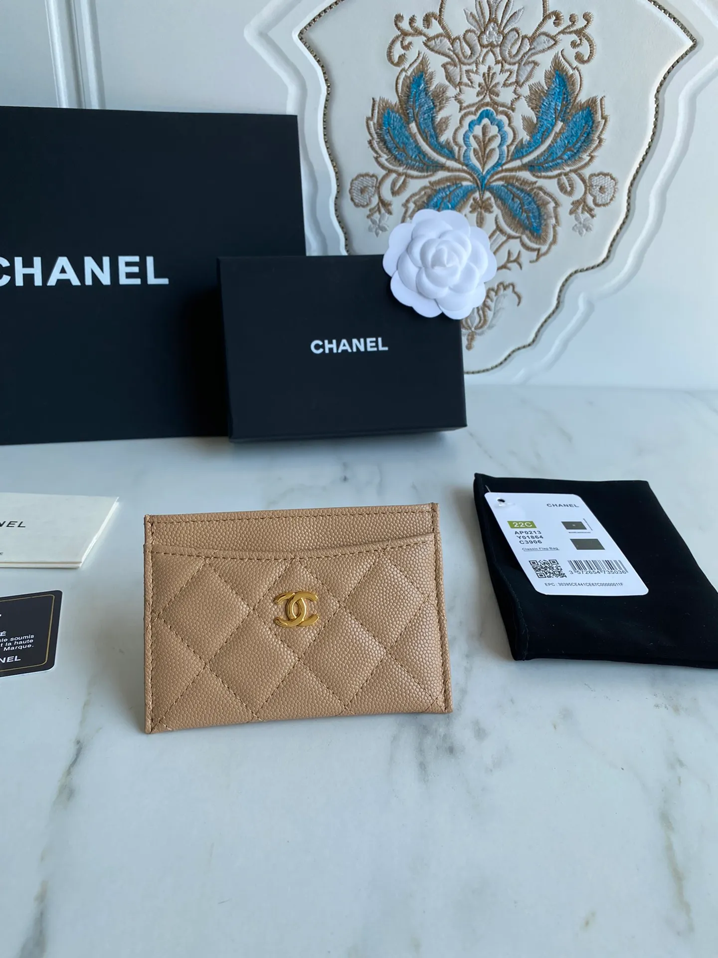 190💰【Original quality】【With serial code】CHANEL, classic card holder! Original quality, caviar small ball pattern series, classic series, exquisite details, full set of packaging, style number (AP426) 31510... size 11*7.5*1