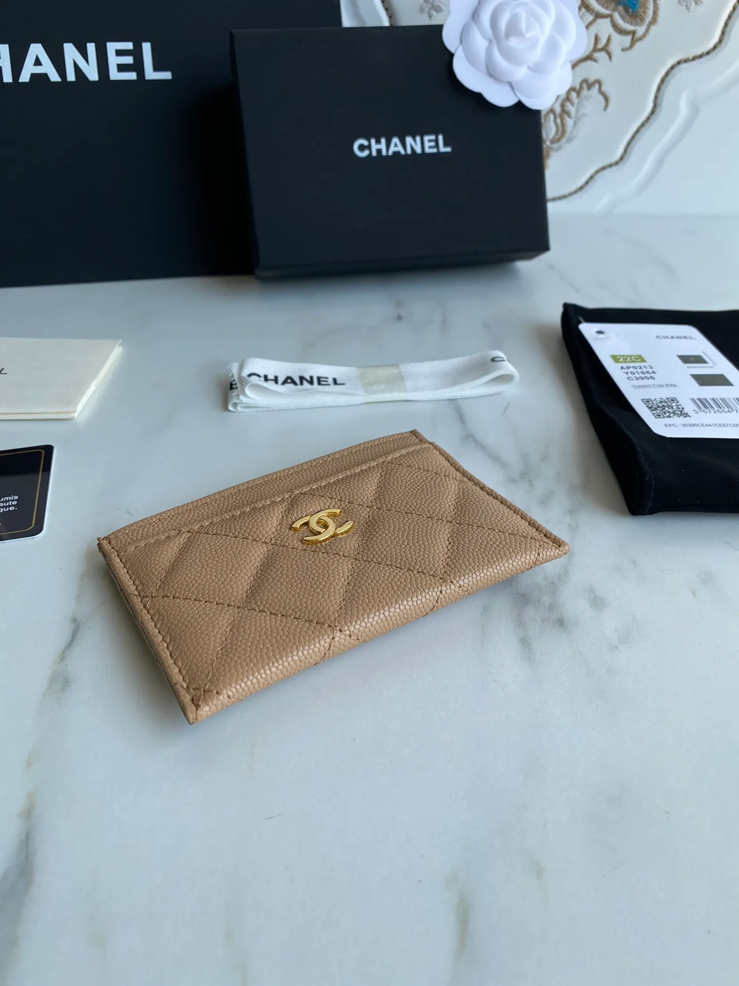 190💰【Original quality】【With serial code】CHANEL, classic card holder! Original quality, caviar small ball pattern series, classic series, exquisite details, full set of packaging, style number (AP426) 31510... size 11*7.5*1