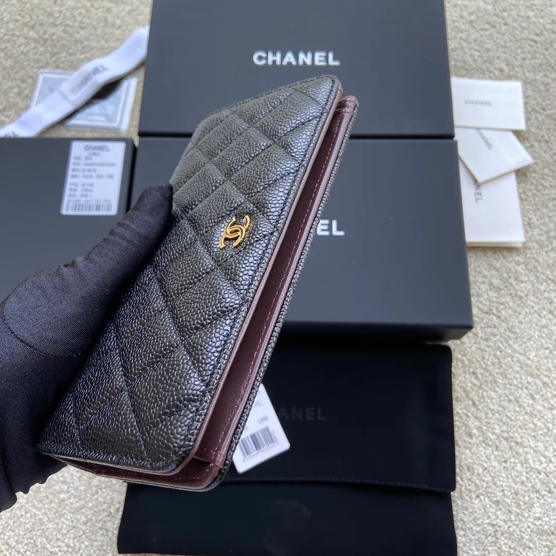 460💰Xiaoxiang imported Italian grain cowhide Item number: A80285 Size: w18.5×h10×2.5cm Color: black ball pattern gold steel mark