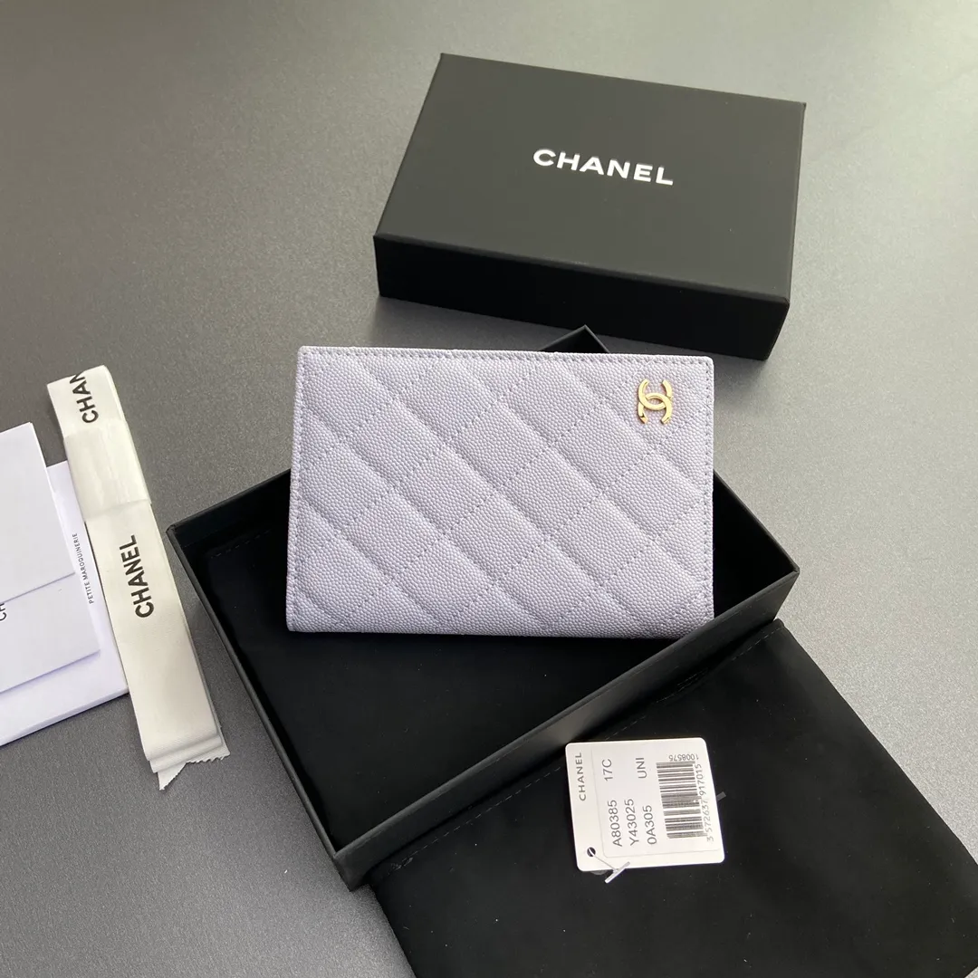 [Special grade hardware original leather] Xiaoxiang passport holder series, quilted with iconic metal logo No.: 80385 Combination picture