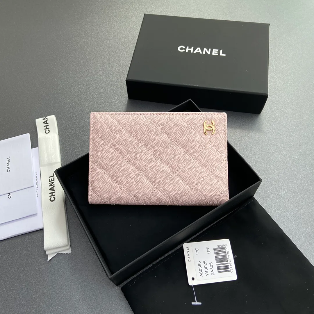 [Special grade hardware original leather] Xiaoxiang passport holder series, quilted with iconic metal logo No.: 80385 Combination picture