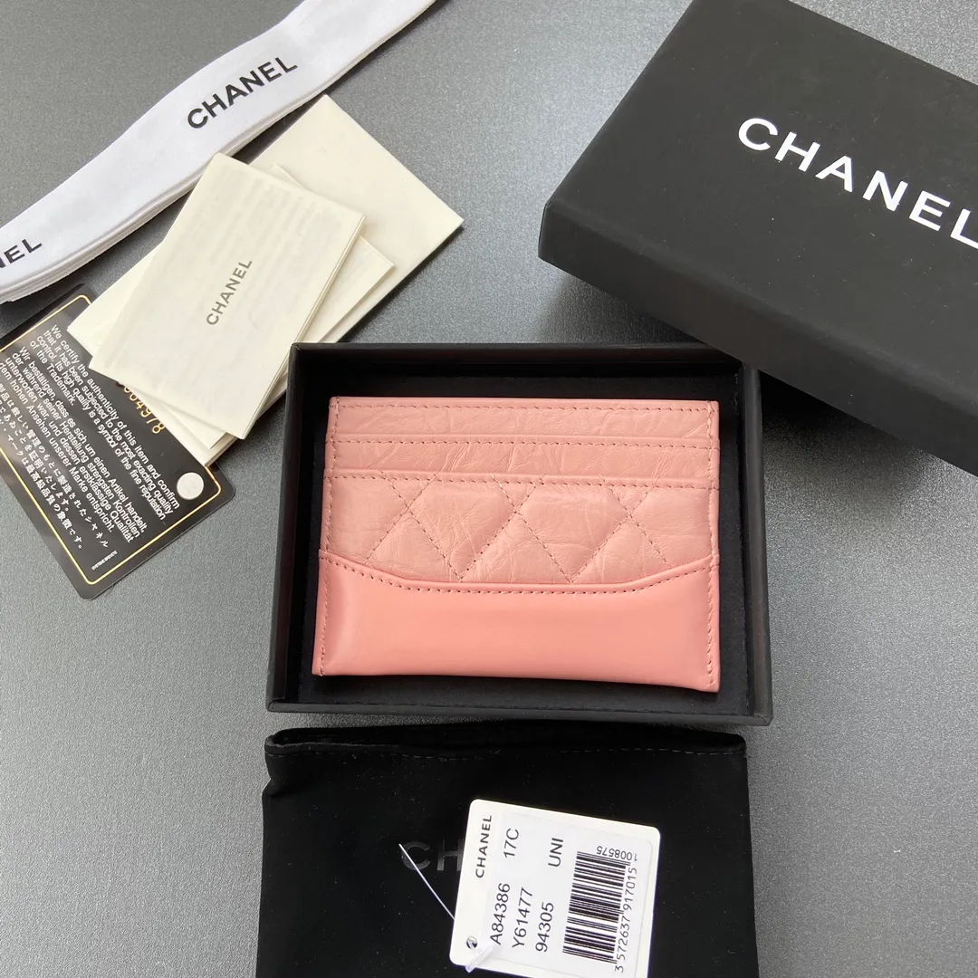220💰Xiaoxiang imported Italian leather Item number: 84386 Size: w11×h7.5cm Color: pink leather gold hardware