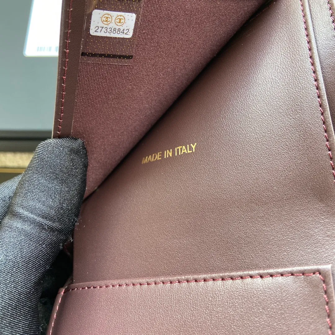 440💰Xiaoxiang imported Italian lambskin Item number: A82288 Size: w10.5×h11.5×d3cm Color: black lambskin gold steel mark