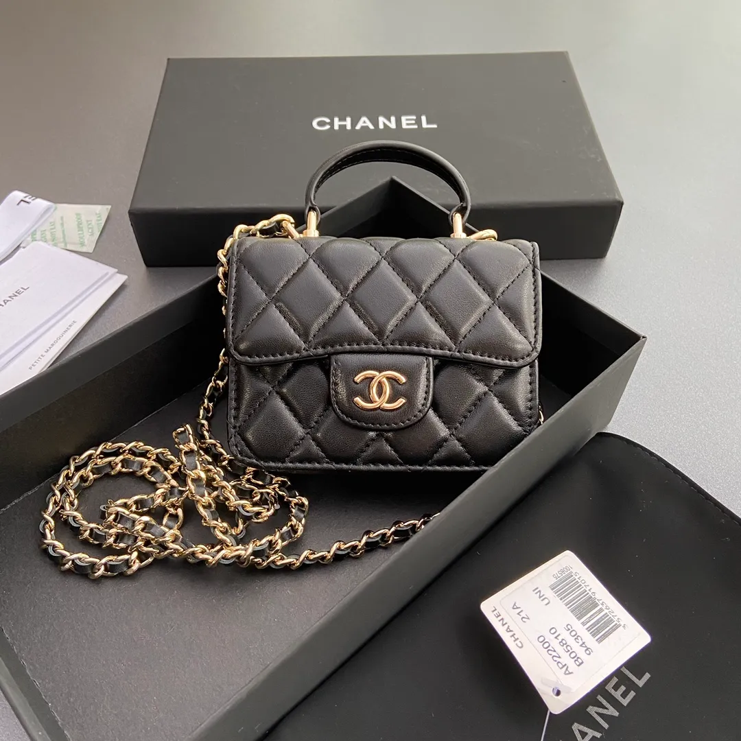 [Special grade hardware original leather] ¥560 Xiaoxiang evening bag series, quilted with iconic metal logo, gold-toned metal hardware, exclusive Italian imported leather, No.: 2200, black sheep gold, size: w9.5×h12.5×d3.5cm