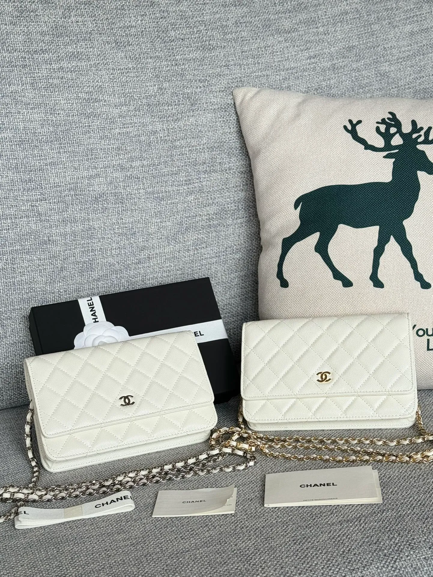 Caviar C𝕙𝕒𝕟𝕖𝕝 entry-level classic 𝑾𝒐𝒄 (magnetic clasp) fortune bag