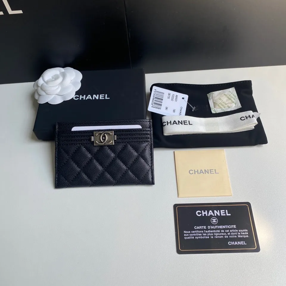 220💰 [Original order quality] [Delivery packaging] CHANEL, original order quality, leboy card holder 💦 style number A84431 top leather hardware, beautiful details, complete package! Size 11*7.5*1.