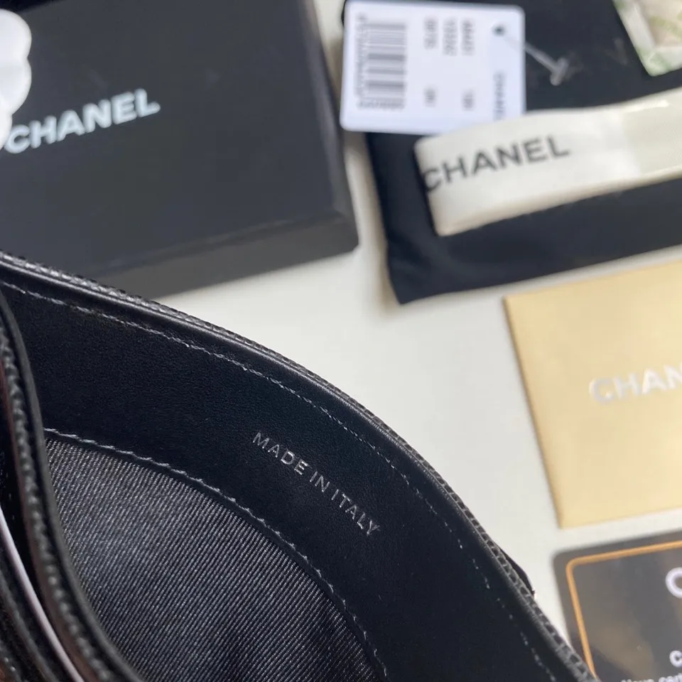 220💰 [Original order quality] [Delivery packaging] CHANEL, original order quality, leboy card holder 💦 style number A84431 top leather hardware, beautiful details, complete package! Size 11*7.5*1.