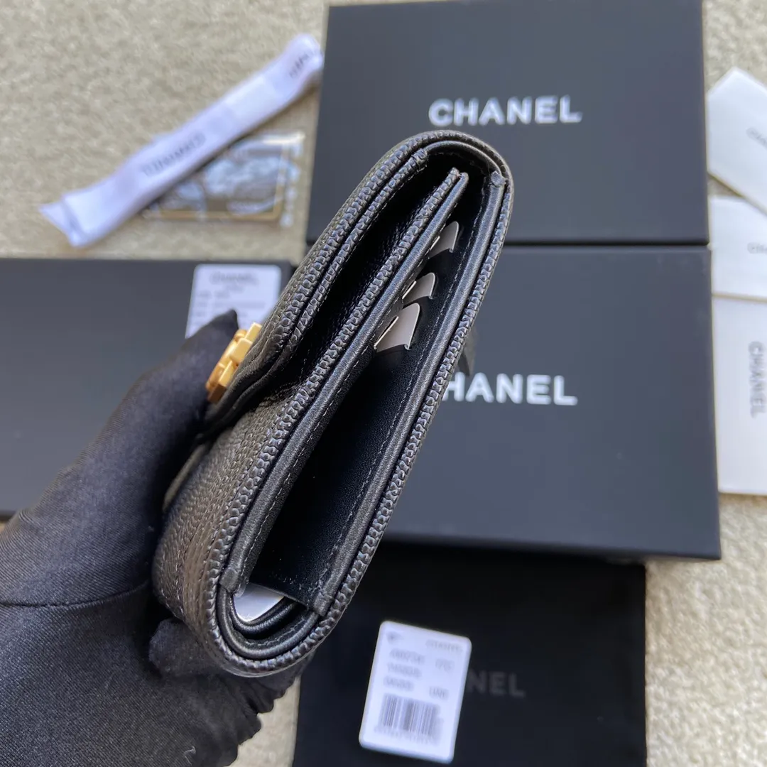 480💰Xiaoxiang imported Italian leather Item number: A80734 Size: W11.5×h10.5×d3cm Color: black fine ball pattern gold hardware
