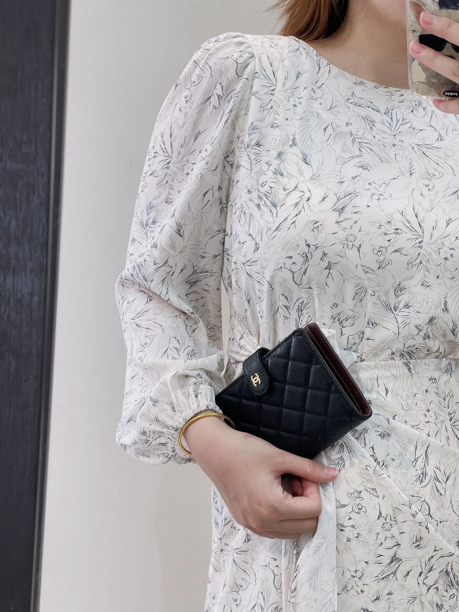 96066 Actual shot of black upper body picture