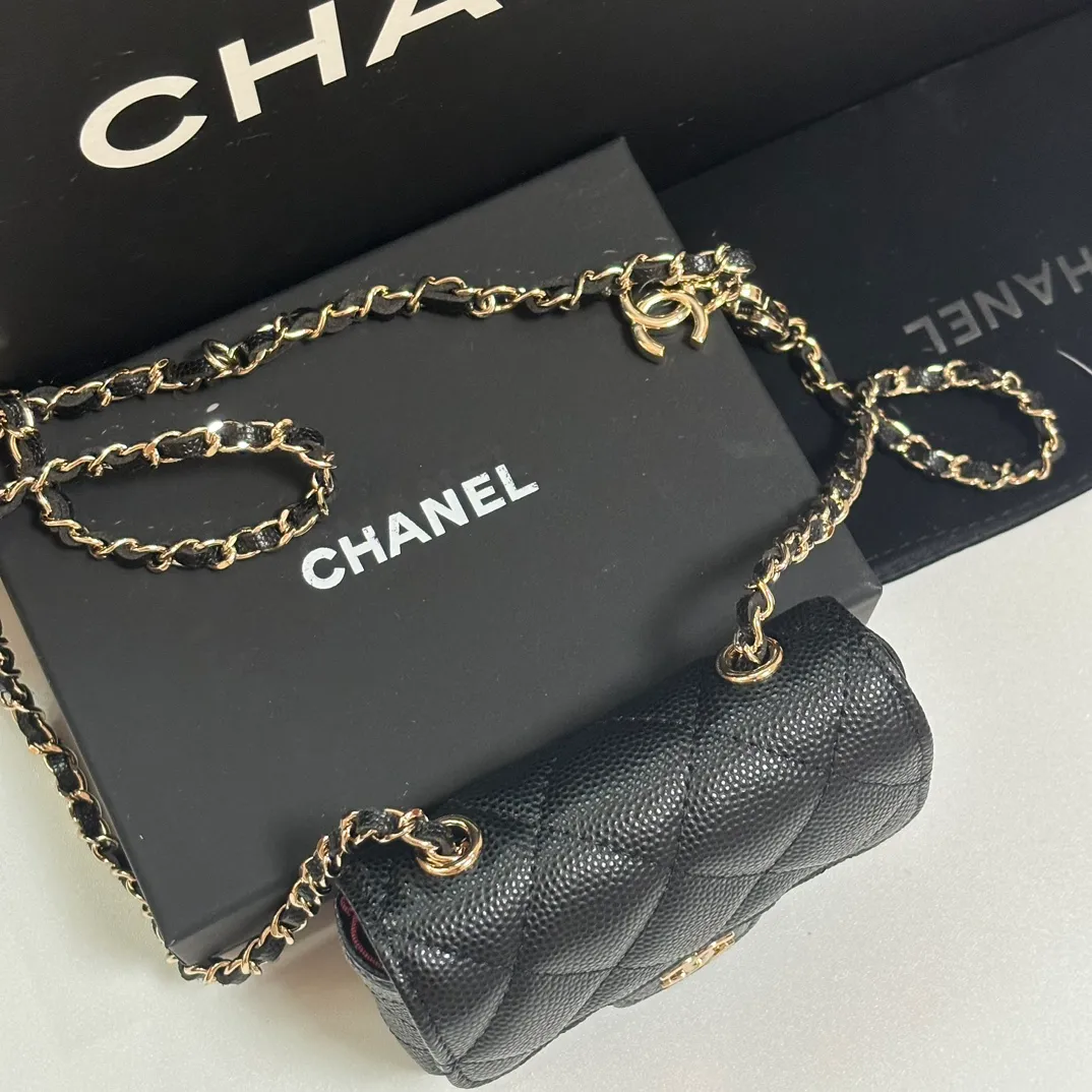 460💰 ❤️❤️❤️Ohanel's new waist bag has arrived. Original quality and beautiful details...AP4802Y size 10x8x3.5cm