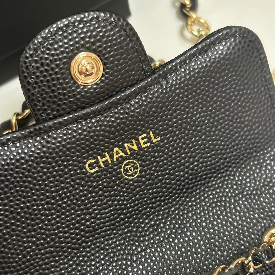 460💰 ❤️❤️❤️Ohanel's new waist bag has arrived. Original quality and beautiful details...AP4802Y size 10x8x3.5cm