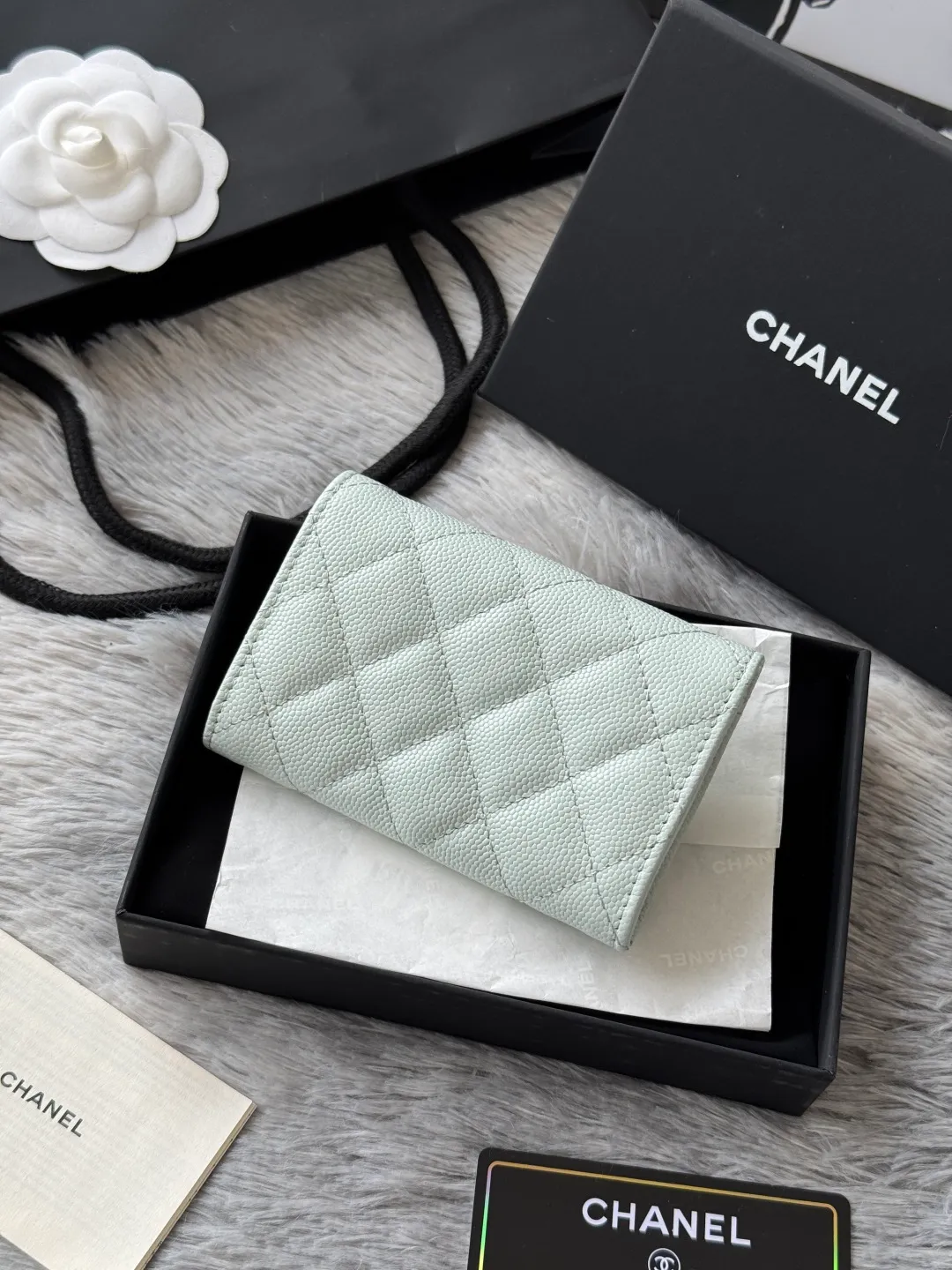 💰340 💰 4050 Autumn new product bi-fold card holder chanel hijab card holder can hold credit card and change made of caviar cowhide exclusive real shot with new luogo zipper compartment inside original single quality details are beautiful No.: 4812 size: 11x8.5x3cm
