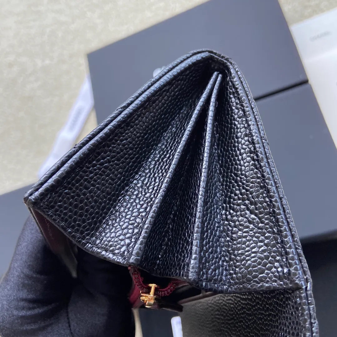 460💰Xiaoxiang imported Italian grained calfskin Item number: A50096 Size: w19×h10.5×d3cm Color: black ball pattern gold steel mark