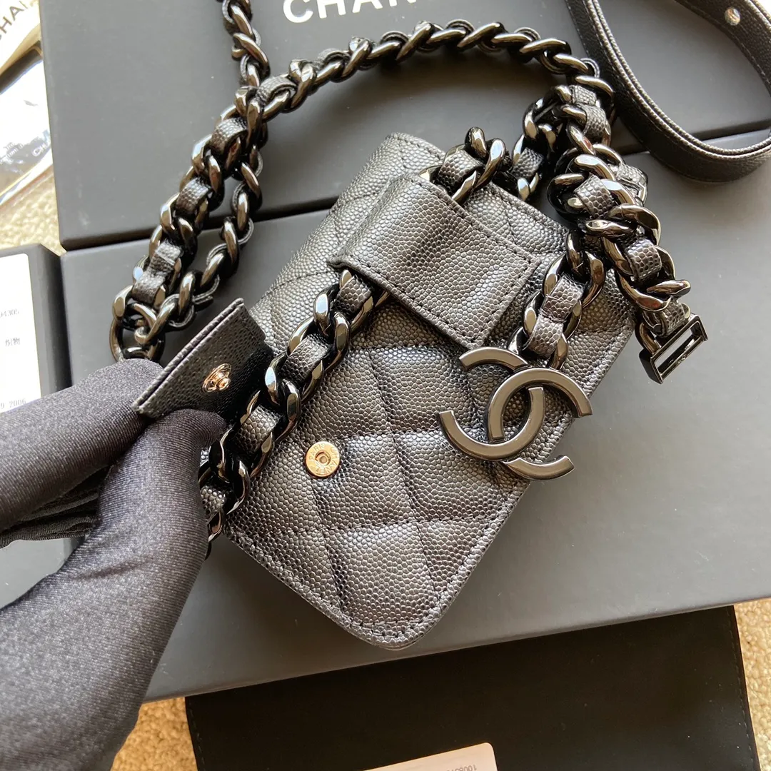 Xiaoxiang imported Italian grain cowhide Item number: A81088 💰: 360 Height: w12.5×h9×d2.5cm Color: black ball pattern
