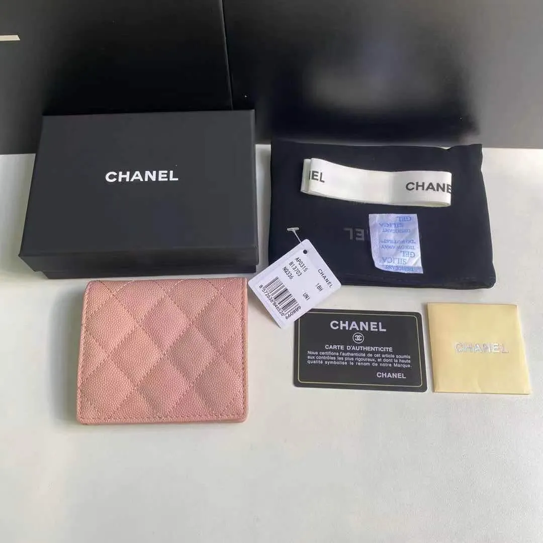 400💰New product❤️❤️❤️Half-fold short wallet has arrived💕This kind of wallet is more practical, has many card slots and long compartments¥Model No. 0315 Size 12x12x3 chips.