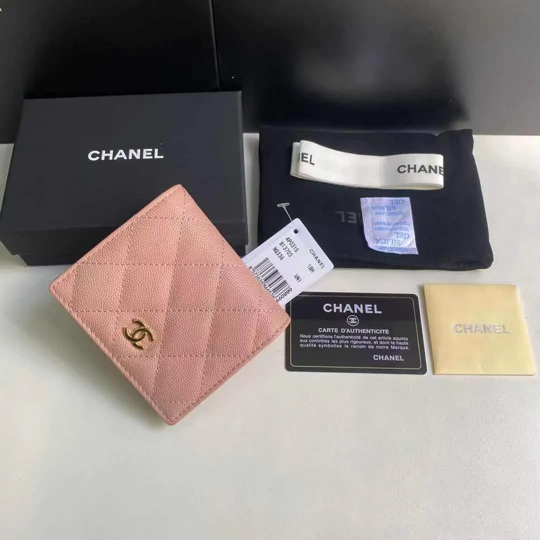400💰New product❤️❤️❤️Half-fold short wallet has arrived💕This kind of wallet is more practical, has many card slots and long compartments¥Model No. 0315 Size 12x12x3 chips.