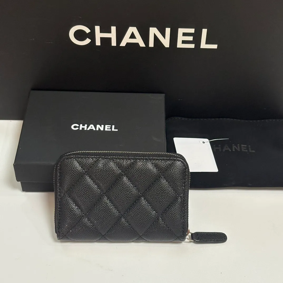 360💰 New product ❤️❤️❤️CH@NEL small zipper card holder💦 with new luogo, zipper compartment inside, original quality, beautiful details, model number AP9630, size 11*7.5*2cm