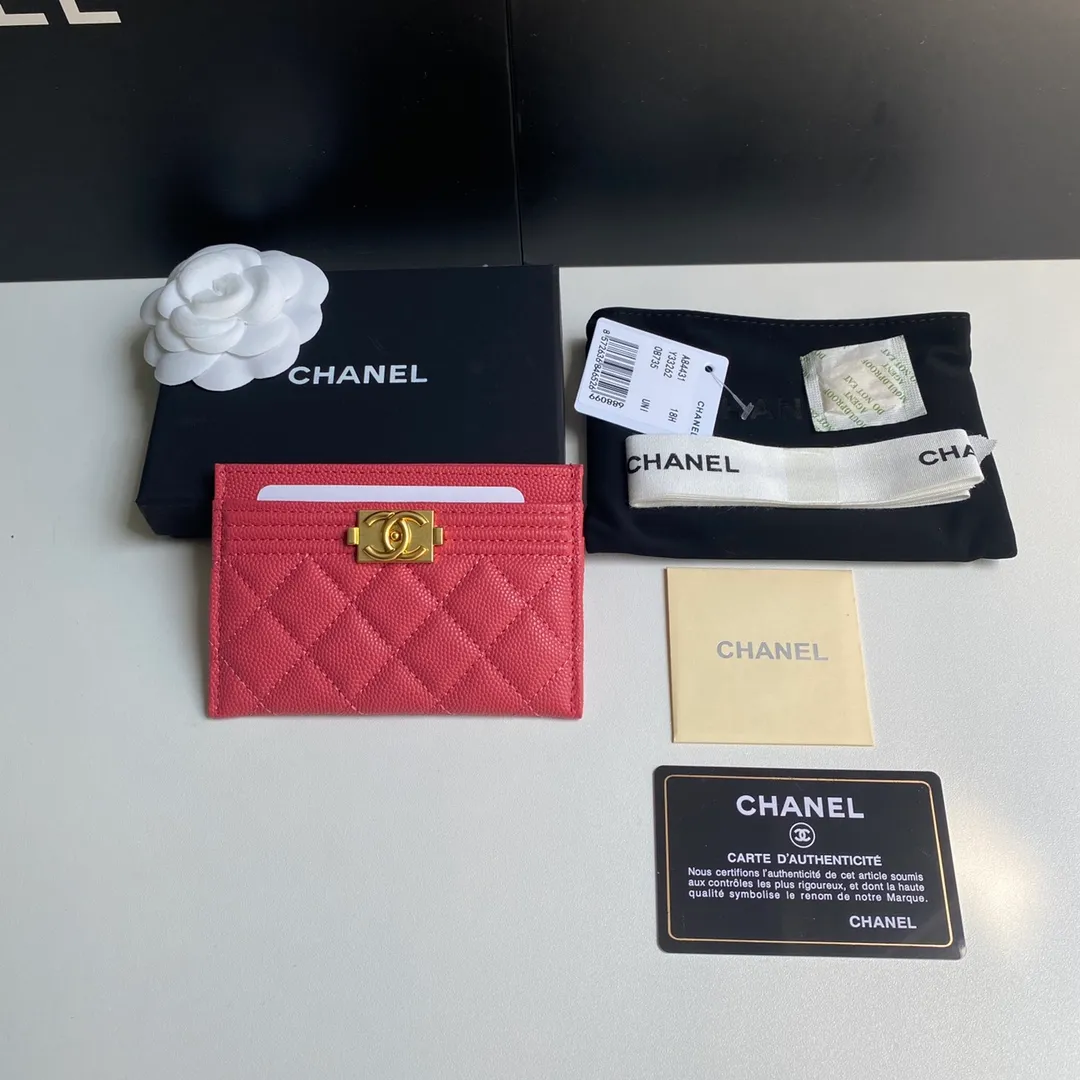 220💰 [Original order quality] [Delivery packaging] CHANEL, original order quality, leboy card holder 💦 style number A84431 top leather hardware, beautiful details, complete package! Size 11*7.5*1.
