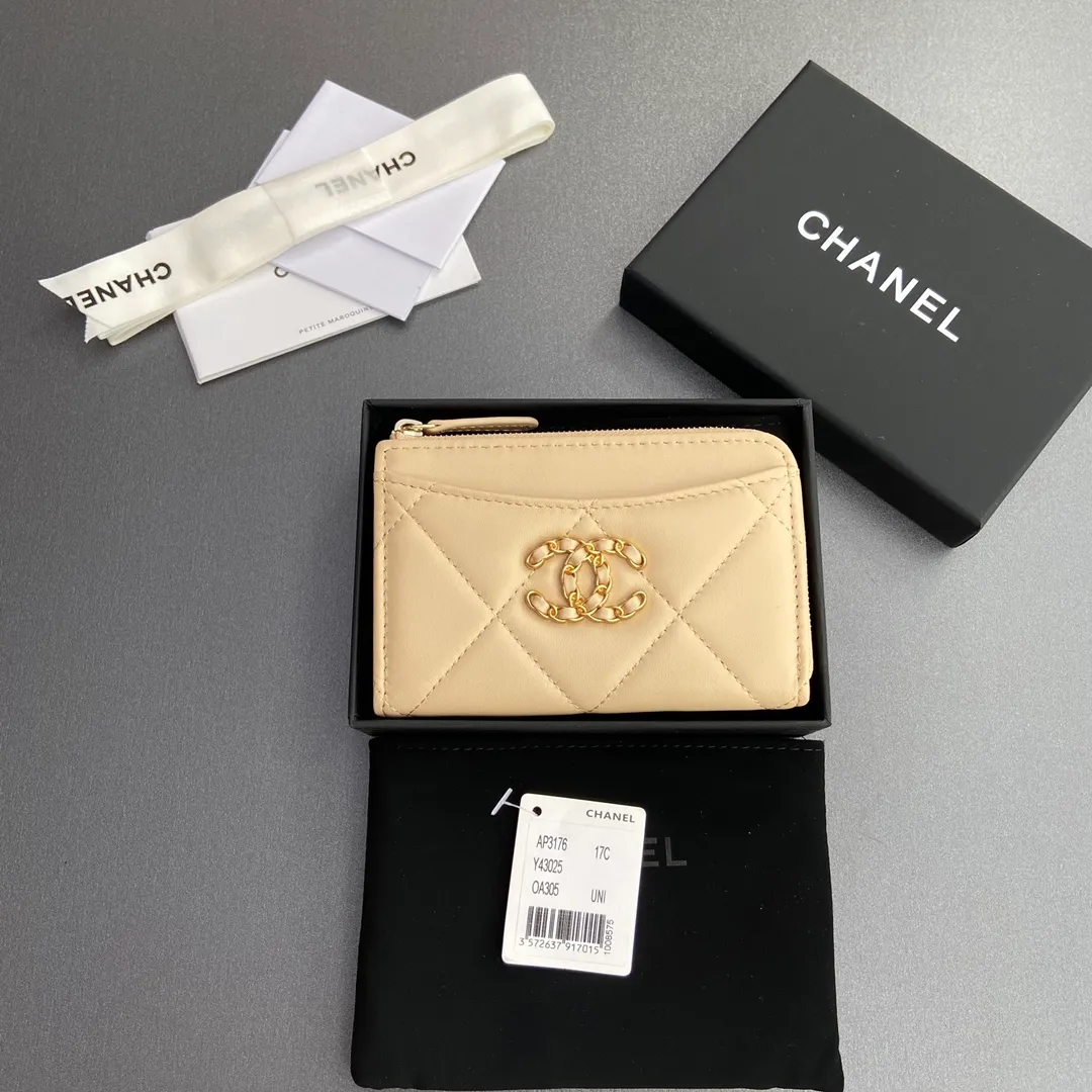 [Special grade hardware original leather] Xiaoxiang small zipper bag card holder series Quilted card holder with iconic metal logo No.: 3176 Xiaoxiang combination picture