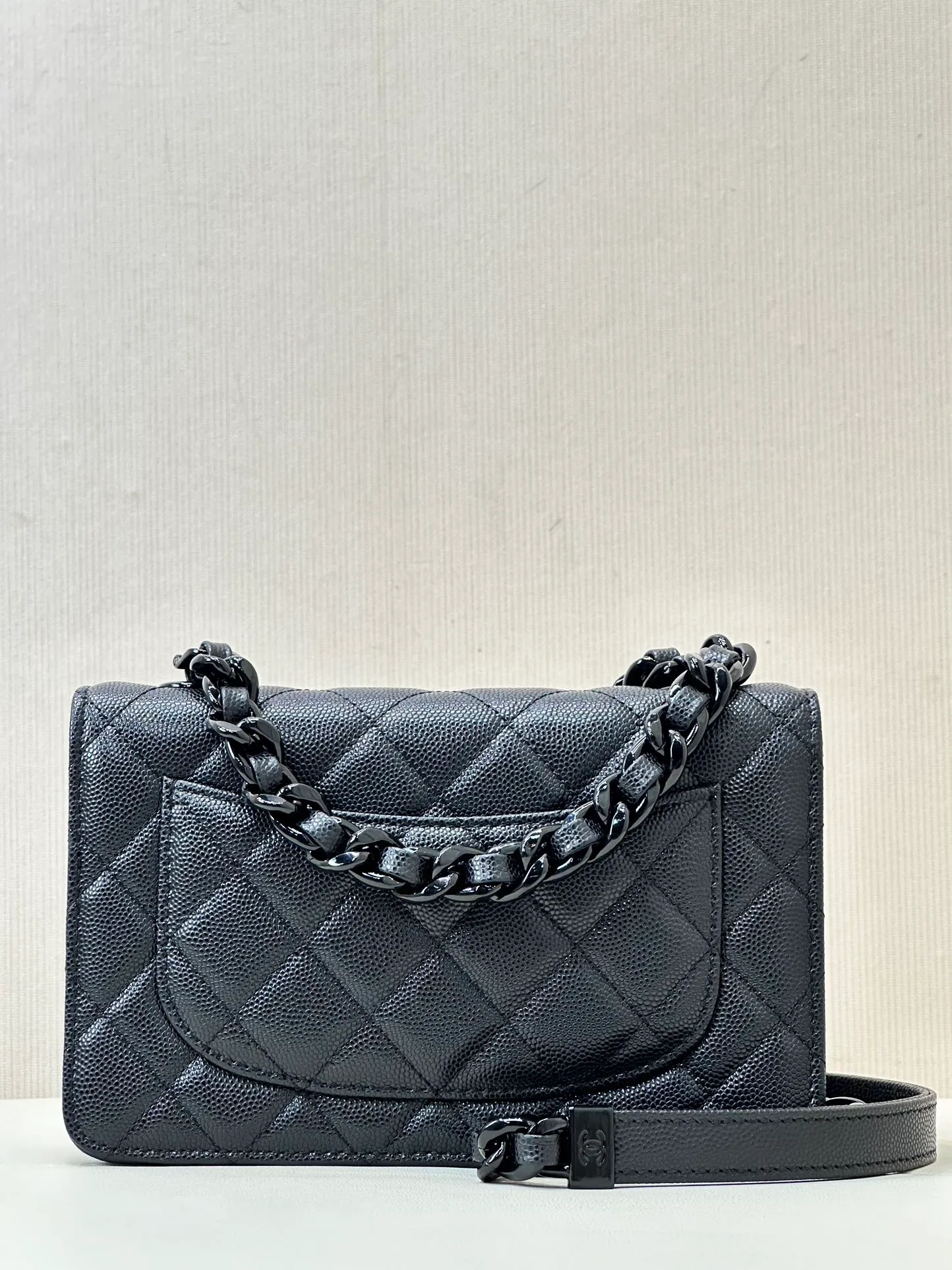 81059 black