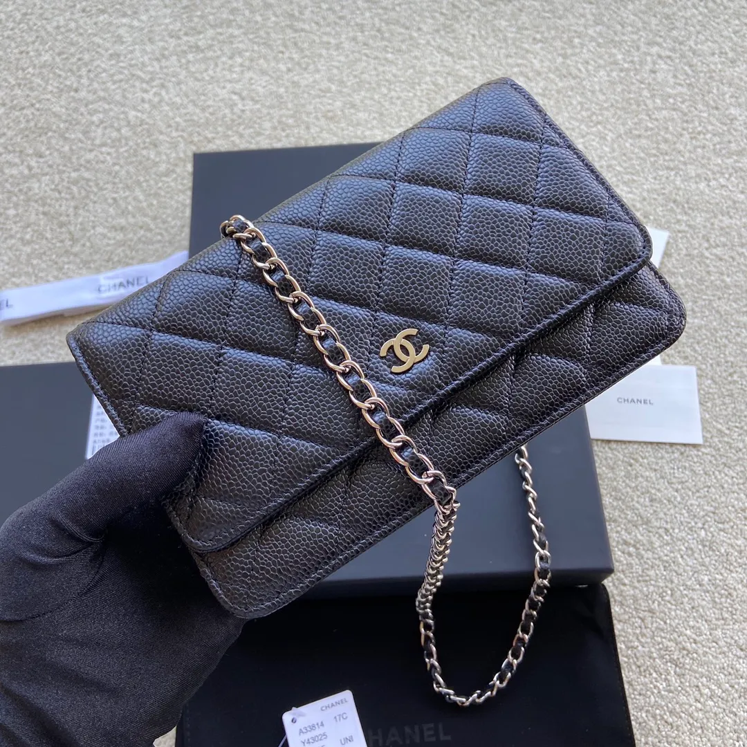 Snap button 600💰Xiaoxiang imported Italian lambskin Item number: A33814 Size: w20×h13×d3.5cm Color: black ball pattern silver steel mark