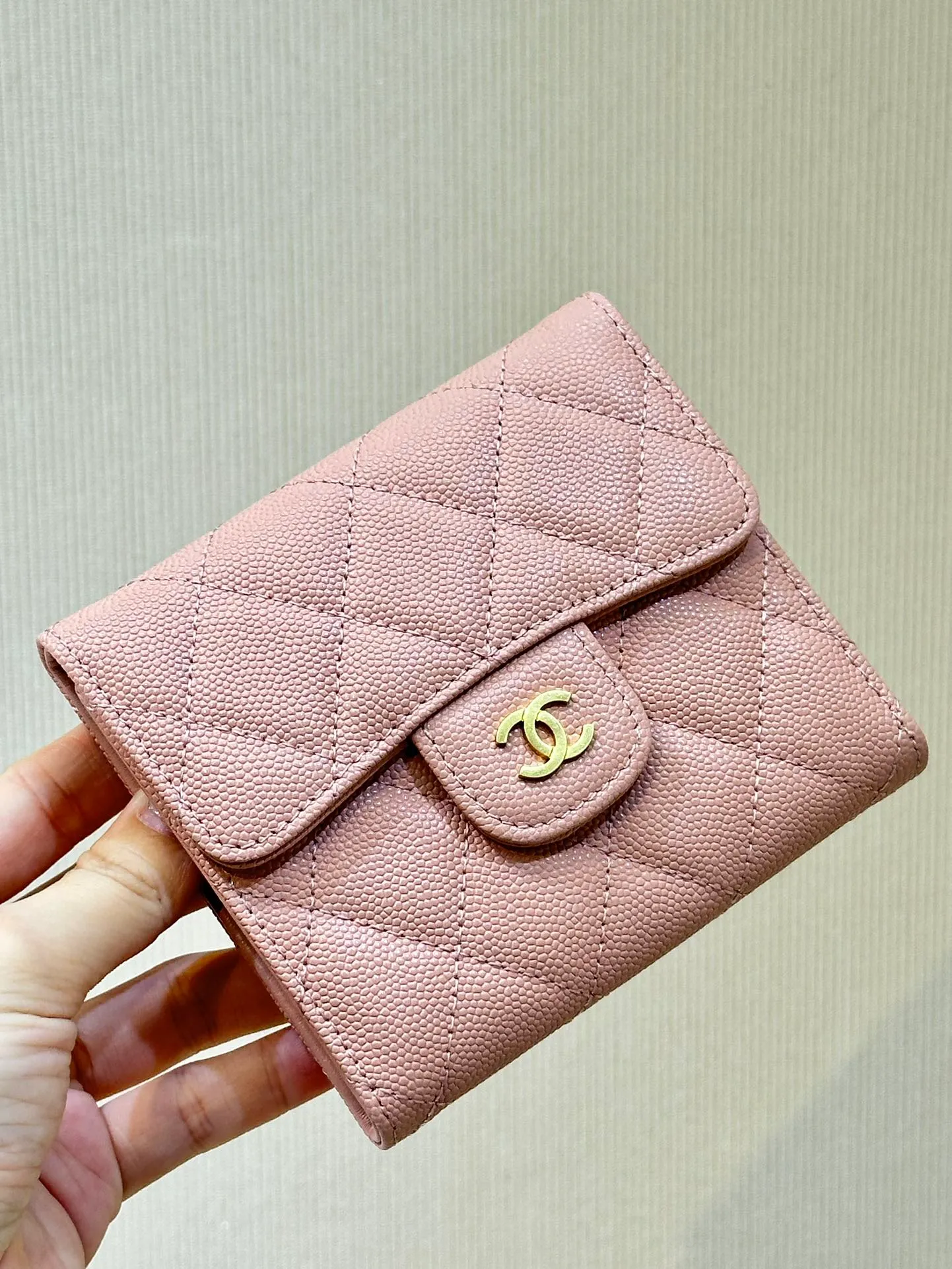82288 Caviar Pink Gold