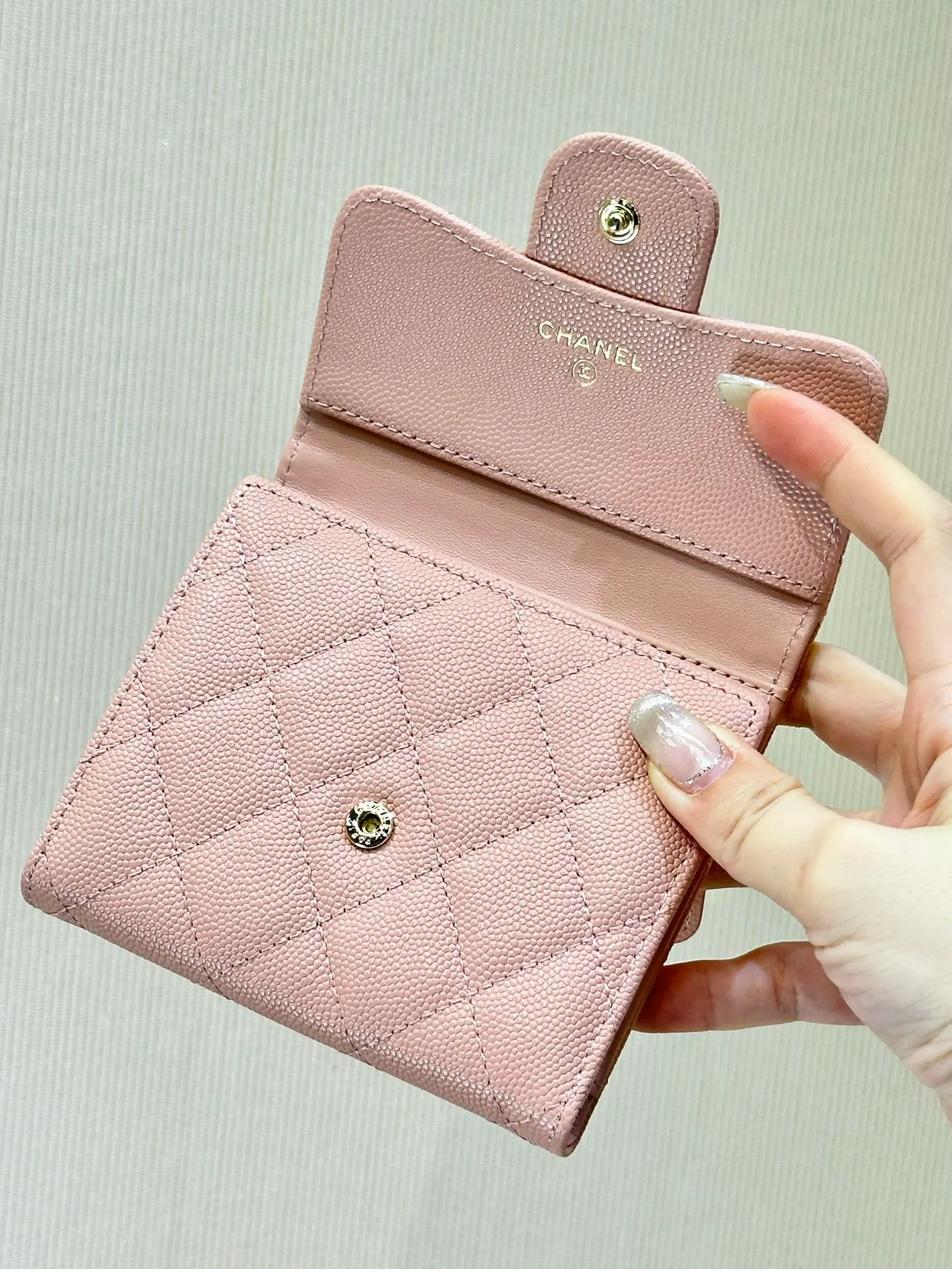 82288 Caviar Pink Gold