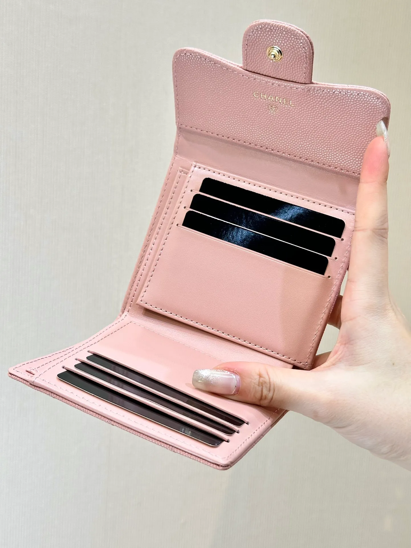 82288 Caviar Pink Gold